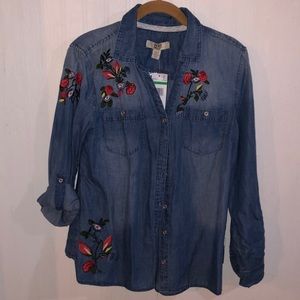 Vintage America. Womens size large.  Artic blue wash. NWT.
